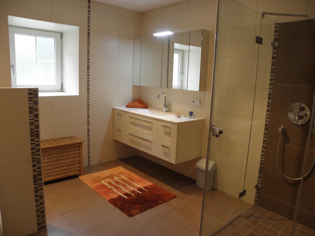 Waldner's Ferienwohnung Hermagor-Pressegger See Zimmer foto